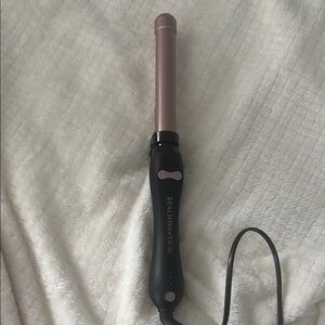 The Beachwaver Co. Curling Iron - Black and Pink